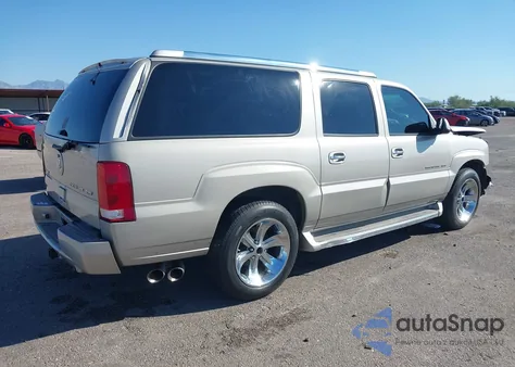 2005 Cadillac Escalade Esv Platinum Edition from USA, damaged, VIN 3GYFK66N45G224752
